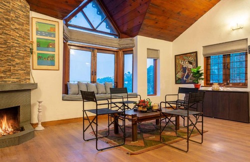 Turkaura Villa | StayVista at Chinar Villa