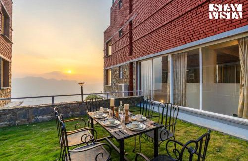 Shimla Villa | StayVista at Mist - Elysium Estate with WiFi, Bonfire