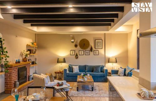 Shimla Villa | StayVista at Mist - Elysium Estate with WiFi, Bonfire