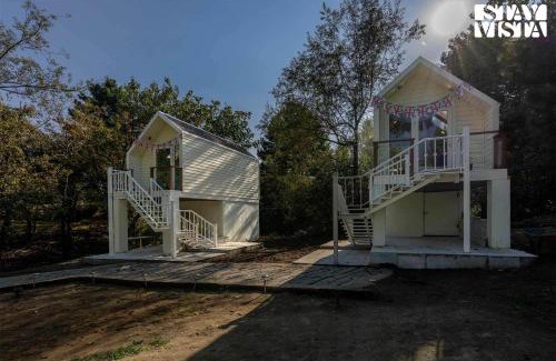 Srinagar Villa | StayVista at Pickwick Cottages
