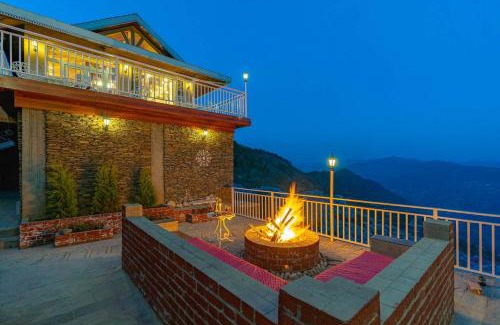 Theog Villa | StayVista at Sarog Cottage at Daafi With Bonfire