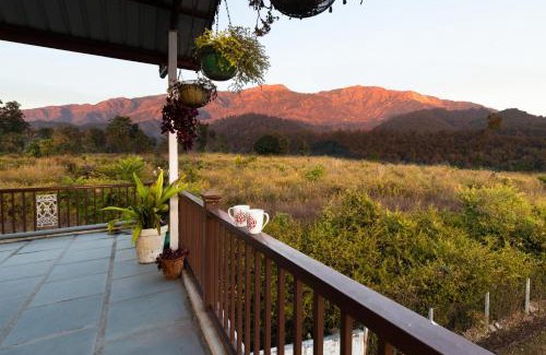 Bullawala Villa | StayVista at SilverOaks Cottage