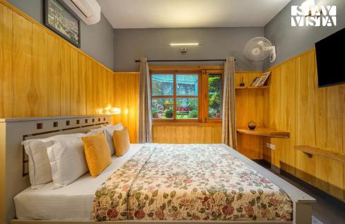 Kasauli Villa | StayVista at The Anchorage - BBQ & Heater