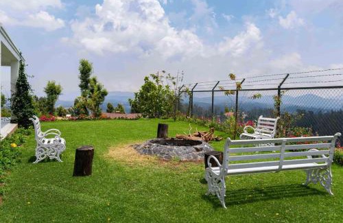 Pudumund Villa | StayVista at The Lilly Ooty with Breakfast