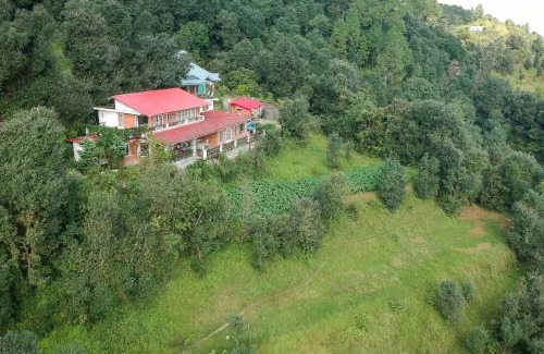 Amritpur Villa | StayVista at The Verandah