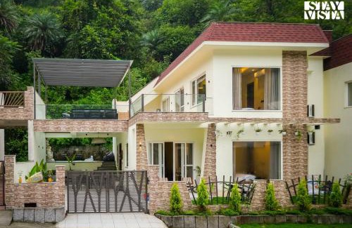 Bullawala Villa | StayVista at Villa Vaari with Pvt Pool & Gazebo