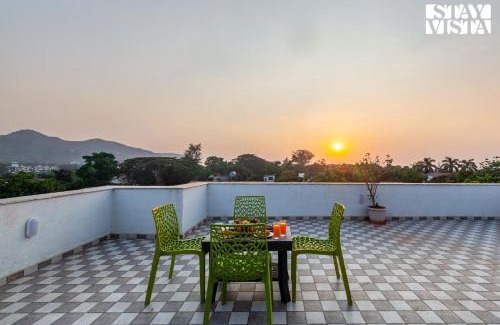 Arsiwalla Villa Villa | StayVista's Cosmo Zen - Mountain-view villa with Pool, Jacuzzi, and Indoor & Outdoor activities