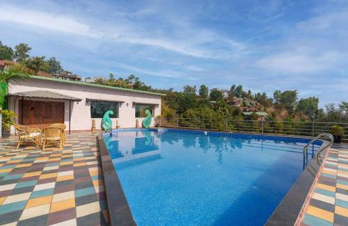 Bhilar Villa | StayVista's Tree House at Sula Wada - Cozy Home with Vintage Charm, Swimming Pool, Indoor Activities