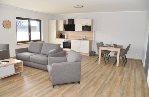 Hergarten Apartment | Steakhaus Büffel Ferienwohnung 2 85 qm Groß