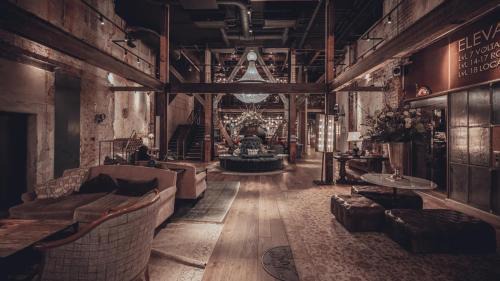 Vasteras Hotel | Steam Hotel