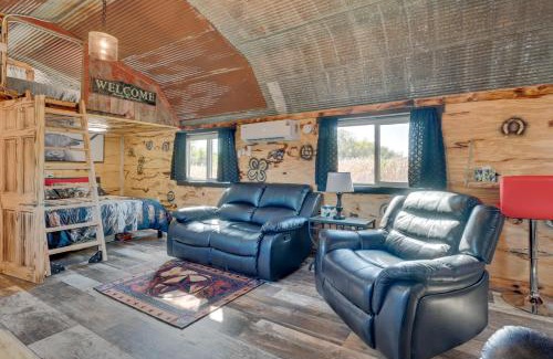 Austinville Apartment | Steamboat Rock Cabin Near Trails and River!