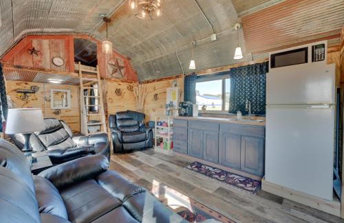 Austinville Apartment | Steamboat Rock Cabin Near Trails and River!