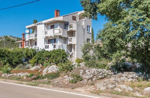 Lukoran Apartment | Stedi Apartment