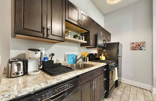 South Side Flats Apartment | STEEL CITY LOFT~10mins from Downtown PGH