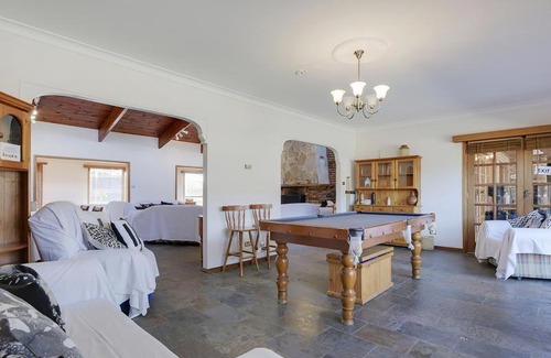 Carlton Bed & Breakfast | Steeles Island Retreat