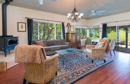 Santa Rosa House | Steelhead Creek Vineyards Casita