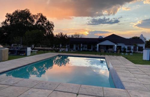 Magaliesberg Apartment | Steenkoppies estate semi self catering unit 1