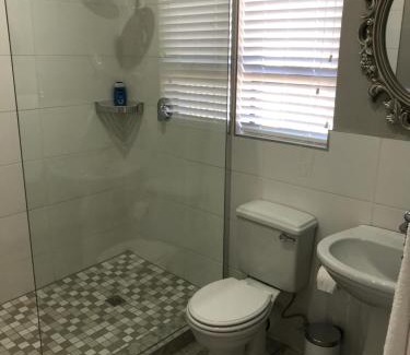Magaliesberg Apartment | Steenkoppies Estate semi self catering unit 2