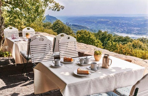 Königswinter Hotel | Steigenberger Grandhotel Petersberg