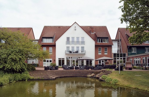 Lemsahl-Mellingstedt Hotel | Steigenberger Hotel Treudelberg Hamburg