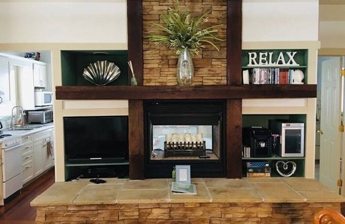 Steinhatchee Resort | Steinhatchee Landing Resort-Eleven Eleven #23-Dog Friendly-*THIRD NIGHT FREE*