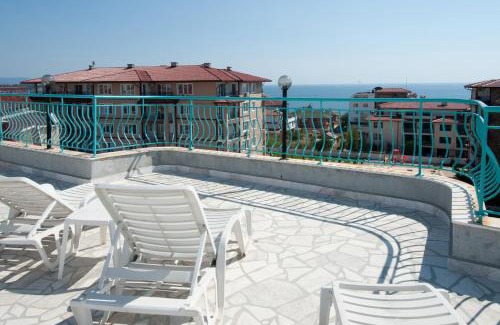Ravda House | Stella di Mare Guest House