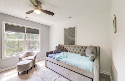 Stella House | Stella Home w/ River View: 10 Mi to Hammocks Beach