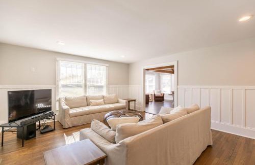 Blowing Rock House | Stella Maris