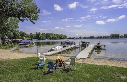 Custer House | Stella Place at Lost Lake