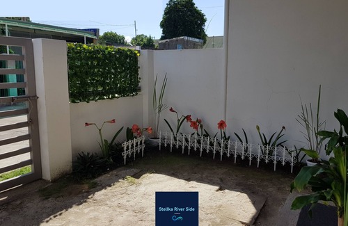 Lian House | Stellka River Side 5min to the sea, super close to hiking trails, Pet Friendly!