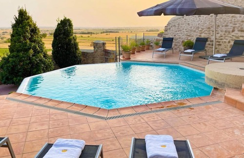 Els Plans de Sio Villa | Step Back to the Medieval 16th Century just 1 hour from Barcelona Center!