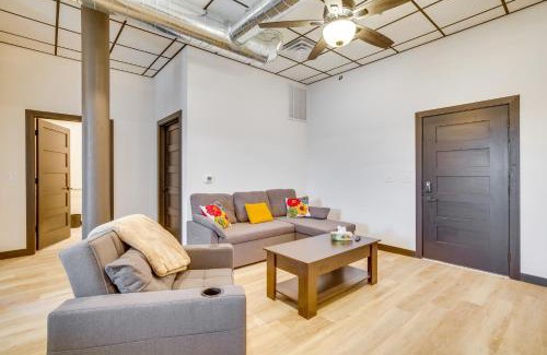 Cashton Apartment | Step-Free Cashton Apartment Steps to Downtown!
