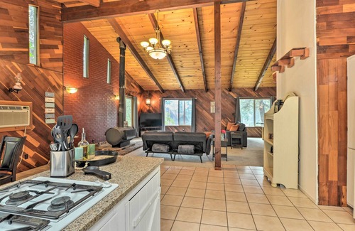 Salyer Cottage | Step-free Hawkins Bar Home Near Trinity River