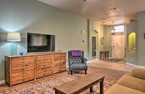 Albuquerque House | Step-Free, Modern Home - 12 Mi to Old Town!