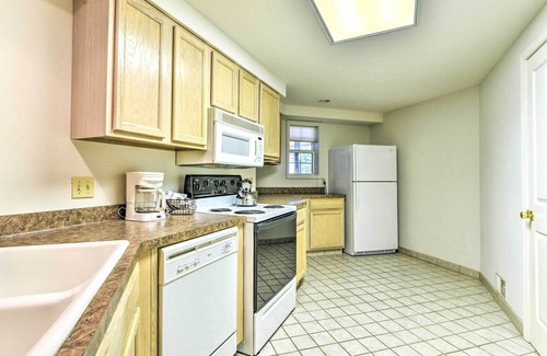 Pigeon Condo | Step-Free Pigeon Retreat Close to Lake Huron!