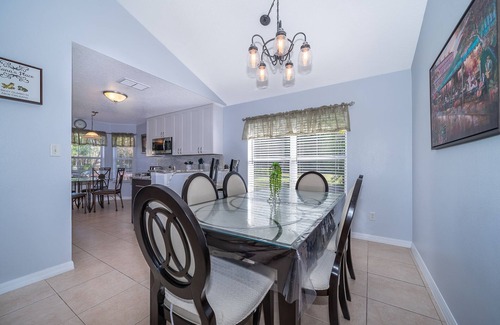 Crystal Cove House | Step Into Florida's Finest: 2025 Vacation Homes for Unmatched Luxury!
