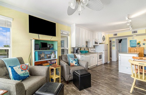 Galveston Condo | Step Right onto the Sand - Sandy Views - Seascape Resort w/Heated Pool