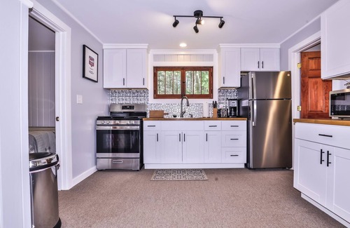 St Germain Cabin | Stepawa Vacation Rentals- Northern Comfort