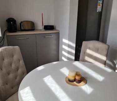 Galati Apartment | Stephanie Apartment
