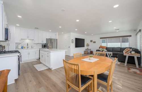 Bullhead City House | Stepping Stones away from the Colorado River.