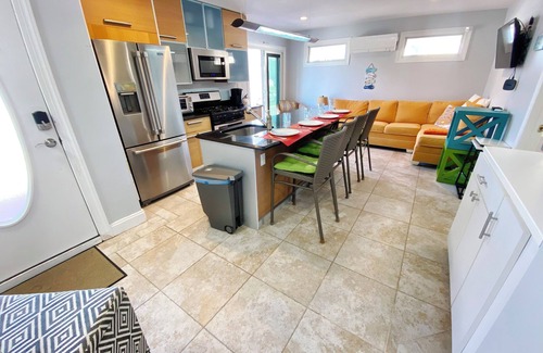 Brigantine Condo | Steps 2 Beach- Family, Walk 2 Downtown, Close 2 AC.