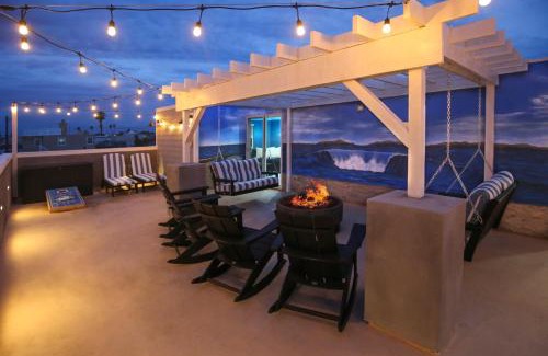 Silver Strand Villa | Steps 2 Beach- Luxury Home, Game Room, Roof Deck, Firepit, Pets OK