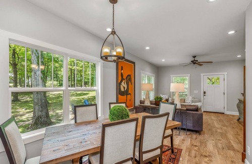 Mentone Cottage | Steps Away-brand new cottage, close to downtown