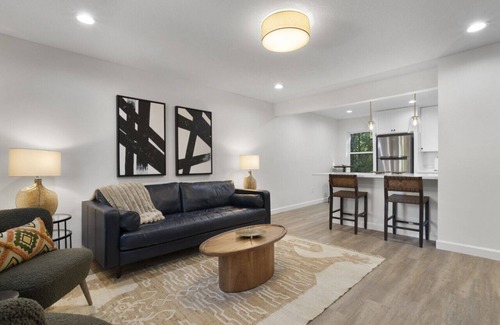 Biloxi Condo | Steps away from the best museums, restaurants, and nightlife!