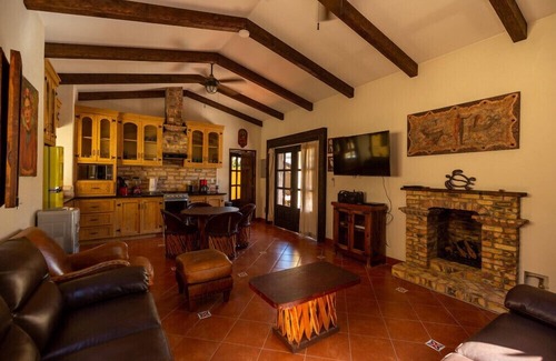 Loreto House | Steps away from the plaza one block from the beach DISCOUNTED RATE