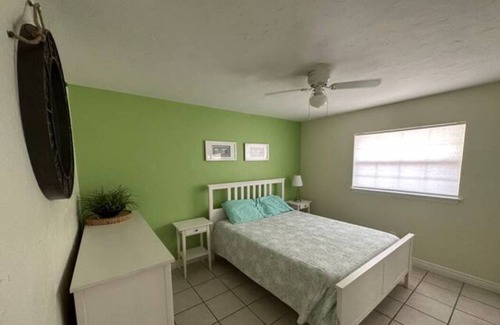 Indialantic Condo | Steps away from the Beach, relaxing 2BR Beach Retreat on the Space Coast!