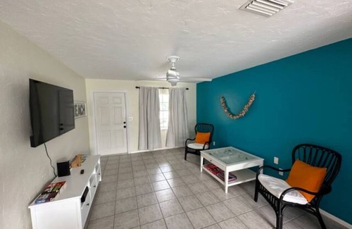 Indialantic Condo | Steps away from the Beach, relaxing 2BR Beach Retreat on the Space Coast!