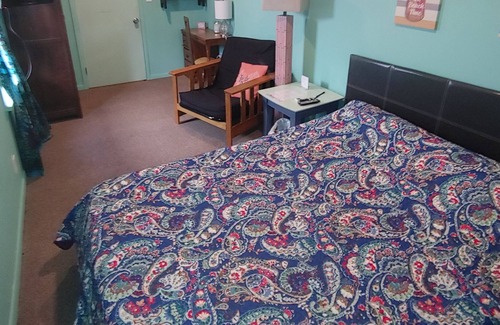Vermilion Apartment | Steps from Beach Family Fun