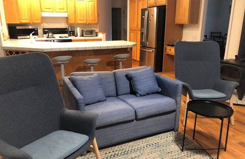Hailey House | Steps from the Big Wood River