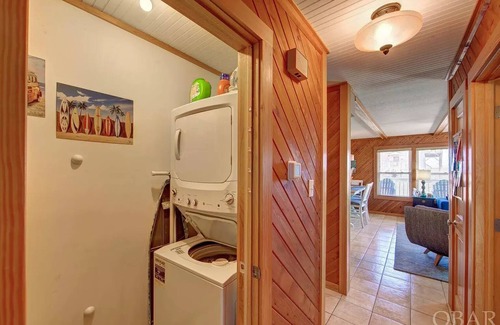 Rodanthe House | Steps from the ocean in the Outer Banks - New Hot Tub, Deck & Dog Run!